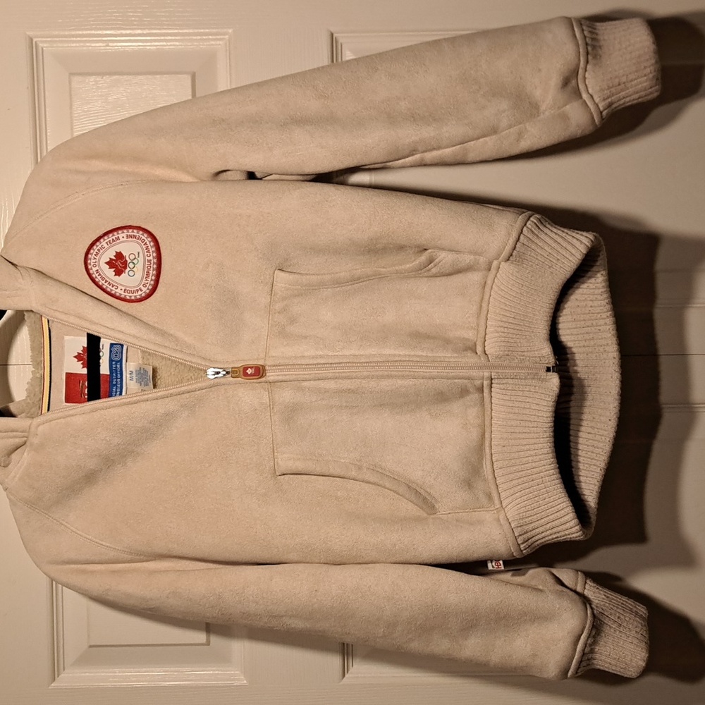 🍁Hudsons Bay Olympic 2006 Canadian  Jacket Collecton Junior trend or petit Fit
